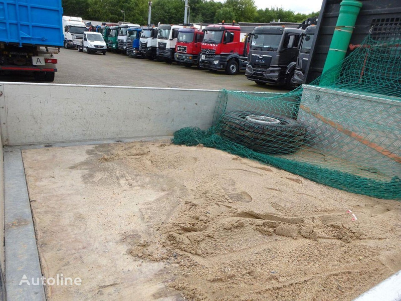 Dostavno vozilo s ravnom platformom Mercedes-Benz Sprinter 313 CDI Flatbed: slika 8 Dostavno vozilo s ravnom platformom Mercedes-Benz Sprinter 313 CDI Flatbed: slika 8