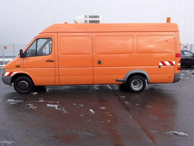 Mercedes-Benz Sprinter 413 - Vakuumska cisterna: slika 5 Mercedes-Benz Sprinter 413 - Vakuumska cisterna: slika 5