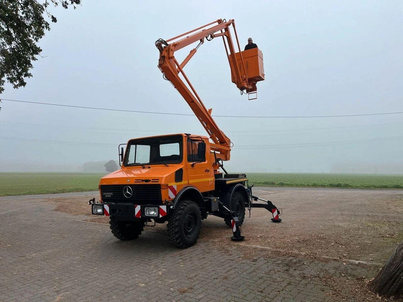 Mercedes-Benz Unimog 1200 4x4 - Lifting basket - Vazdušna platforma montirana na kamion, Kamion sa dizalicom: slika 3 Mercedes-Benz Unimog 1200 4x4 - Lifting basket - Vazdušna platforma montirana na kamion, Kamion sa dizalicom: slika 3