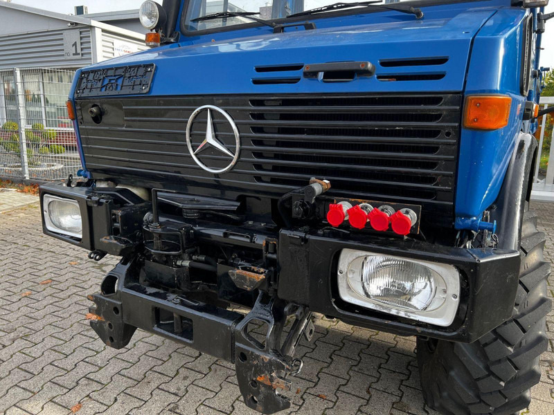 Mercedes-Benz Unimog 427 Platós hókotrócs - Motorna kopačica: slika 4 Mercedes-Benz Unimog 427 Platós hókotrócs - Motorna kopačica: slika 4