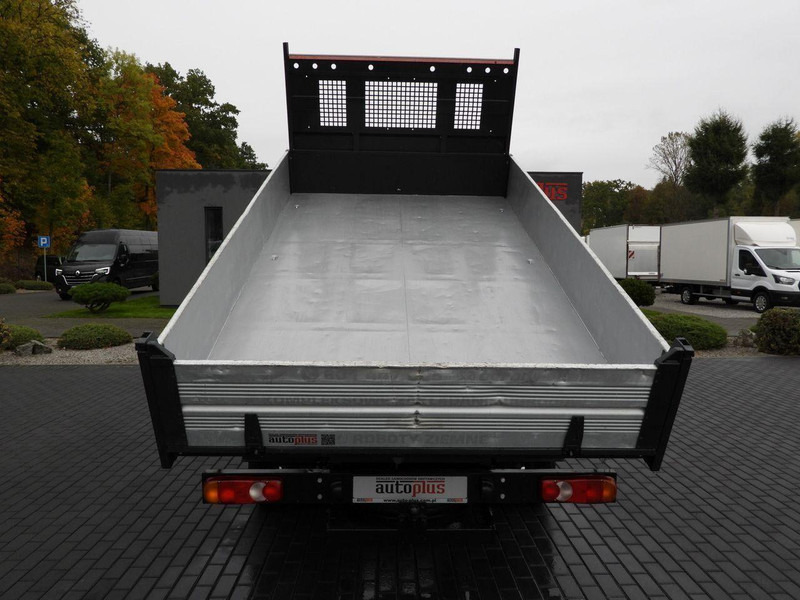 Lizing Mitsubishi CANTER FUSO 3C15 Mitsubishi CANTER FUSO 3C15: slika 14 Lizing Mitsubishi CANTER FUSO 3C15 Mitsubishi CANTER FUSO 3C15: slika 14