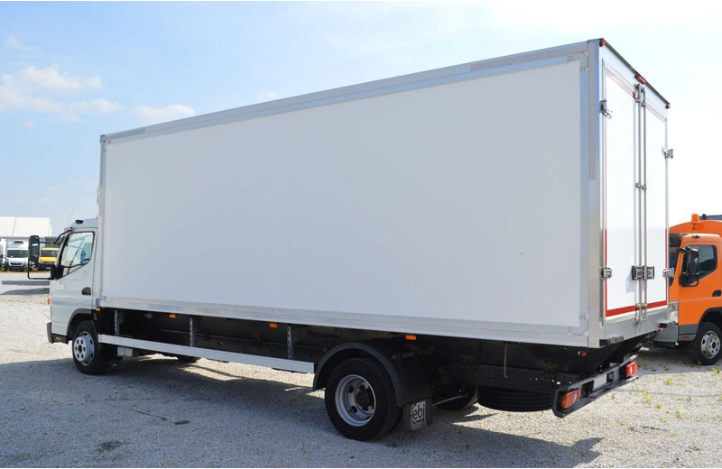 Mitsubishi CANTER FUSO 9C18 REFRIGERATOR + DOOR ISOTHERM CONTAINER - Hladnjača: slika 3 Mitsubishi CANTER FUSO 9C18 REFRIGERATOR + DOOR ISOTHERM CONTAINER - Hladnjača: slika 3