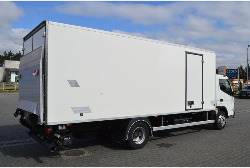 Mitsubishi FUSO CANTER 7C15 REFRIGERATOR + LIFT + DOOR + SIDE DOOR - Hladnjača: slika 4 Mitsubishi FUSO CANTER 7C15 REFRIGERATOR + LIFT + DOOR + SIDE DOOR - Hladnjača: slika 4