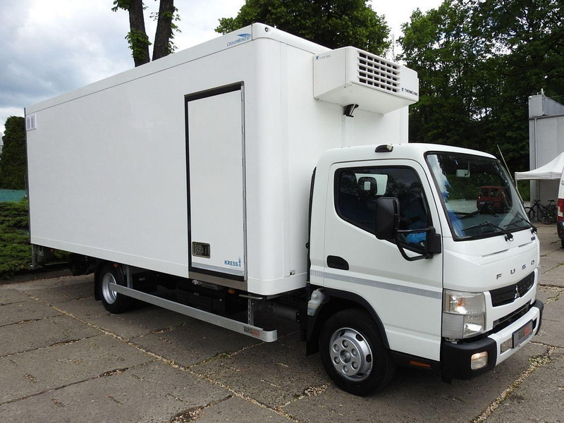 Mitsubishi Fuso CANTER FUSO 7C15 KONTENER CHŁODNIA WINDA 14 PALET -4*C ZASILANIE - Hladnjača: slika 4 Mitsubishi Fuso CANTER FUSO 7C15 KONTENER CHŁODNIA WINDA 14 PALET -4*C ZASILANIE - Hladnjača: slika 4