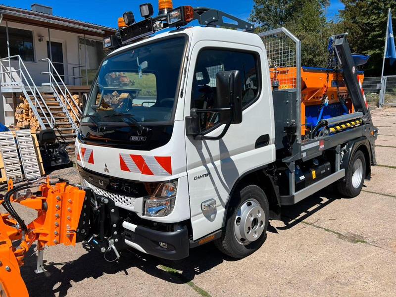 Mitsubishi Fuso Canter 6S15 - Skip loader truck - Kamion za utovaranje kontejnera: slika 1 Mitsubishi Fuso Canter 6S15 - Skip loader truck - Kamion za utovaranje kontejnera: slika 1