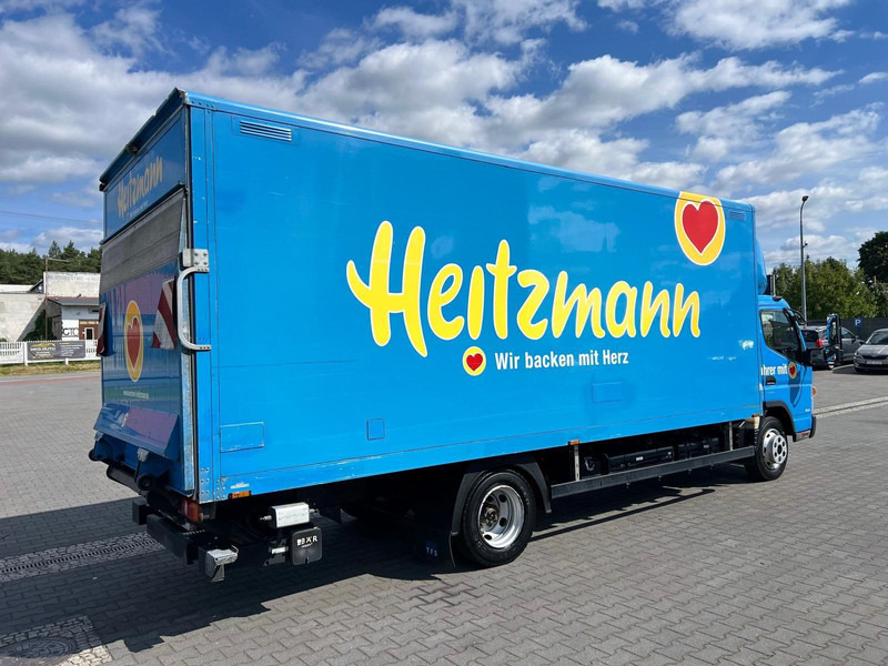 Mitsubishi Fuso Canter 7C18 BOX LIFT CONTAINER 1.HAND - Kamion sa zatvorenim sandukom: slika 4 Mitsubishi Fuso Canter 7C18 BOX LIFT CONTAINER 1.HAND - Kamion sa zatvorenim sandukom: slika 4