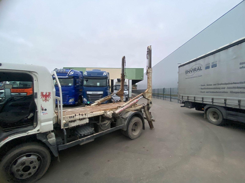 Mitsubishi Fuso FE 85 Meier-Ratio PAK 4 V - Kamion za utovaranje kontejnera: slika 4 Mitsubishi Fuso FE 85 Meier-Ratio PAK 4 V - Kamion za utovaranje kontejnera: slika 4