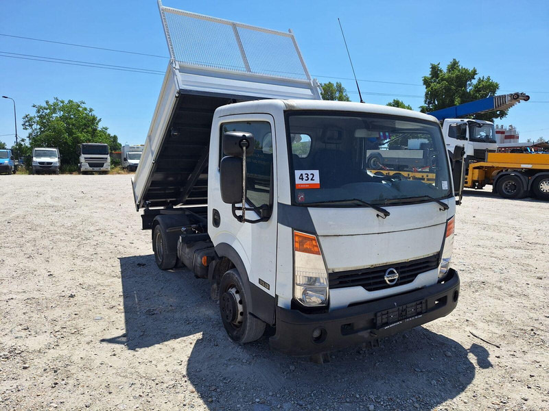 Nissan Cabstar 2,5 TDi - 3 sided Tipper - Dostavno vozilo kiper: slika 1 Nissan Cabstar 2,5 TDi - 3 sided Tipper - Dostavno vozilo kiper: slika 1