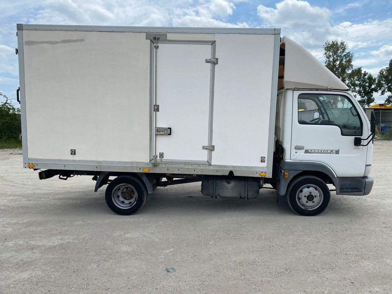 Nissan Cabstar 3,0 tdi Frigo + meat hook - 3,5t - Dostavno vozilo hladnjača: slika 5 Nissan Cabstar 3,0 tdi Frigo + meat hook - 3,5t - Dostavno vozilo hladnjača: slika 5