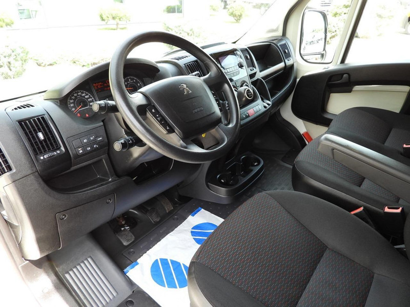 Peugeot BOXER FURGON CHŁODNIA -10*C TEMPOMAT KLIMATYZACJA 130KM [ G23 - Dostavno vozilo hladnjača: slika 2 Peugeot BOXER FURGON CHŁODNIA -10*C TEMPOMAT KLIMATYZACJA 130KM [ G23 - Dostavno vozilo hladnjača: slika 2