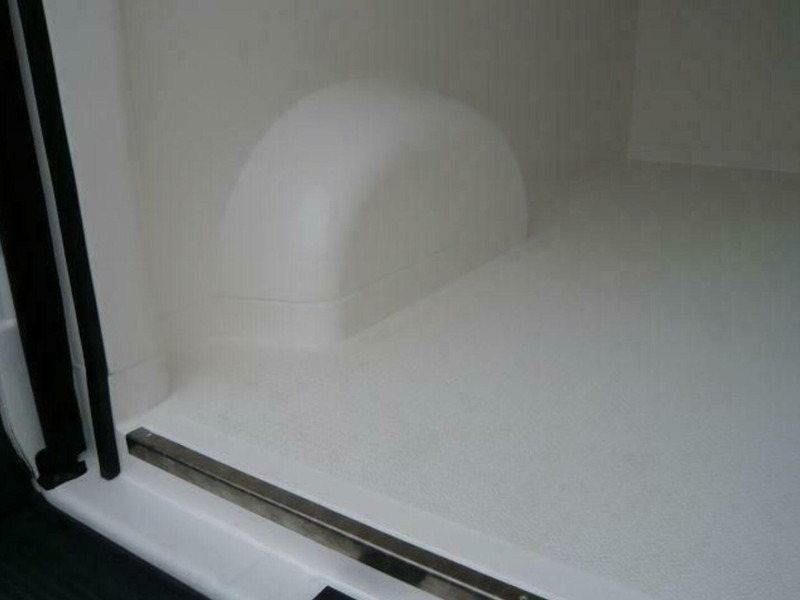 Peugeot Boxer BlueHDI 35 L2H2 Hűtős furgon Frigosoft 4500 - Dostavno vozilo hladnjača: slika 3 Peugeot Boxer BlueHDI 35 L2H2 Hűtős furgon Frigosoft 4500 - Dostavno vozilo hladnjača: slika 3