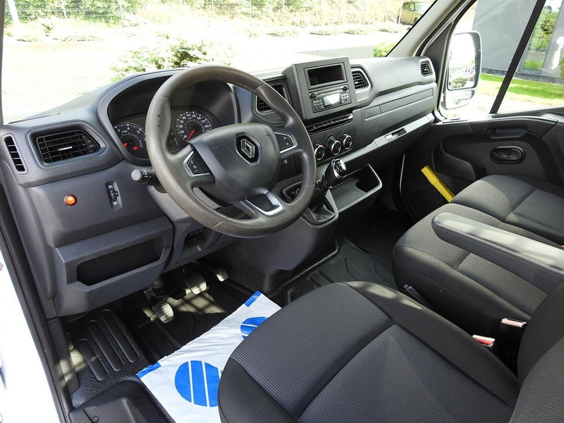 Renault MASTER WYWROTKA TEMPOMAT KLIMATYZACJA LEDY BLIŹNIACZE KOŁA  130K - Dostavno vozilo kiper: slika 2 Renault MASTER WYWROTKA TEMPOMAT KLIMATYZACJA LEDY BLIŹNIACZE KOŁA  130K - Dostavno vozilo kiper: slika 2