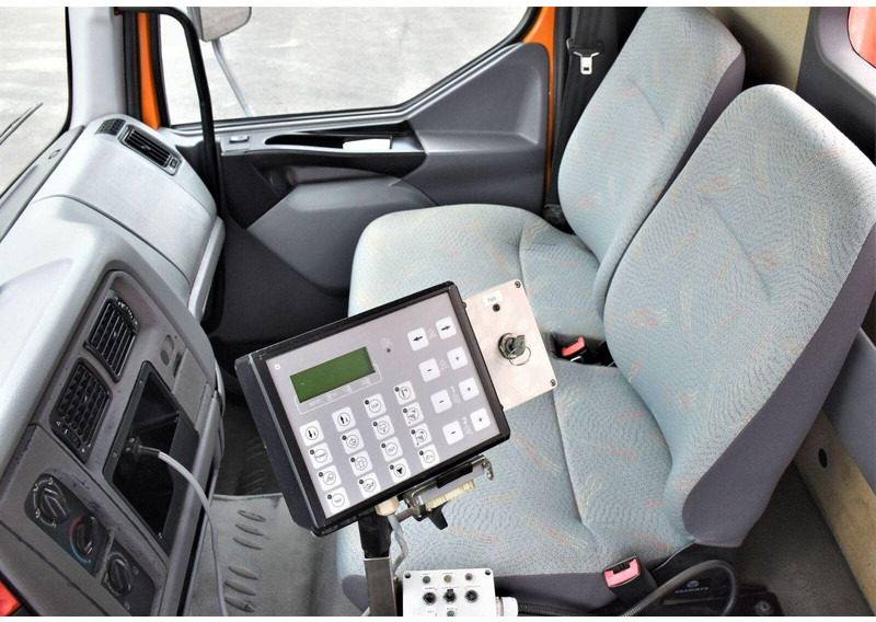Istovarivač Renault MIDLUM 220 DCI: slika 9
