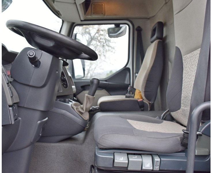 Kamion sa tovarnim sandukom, Kamion sa dizalicom Renault MIDLUM 220 DXI *PRITSCHE 7,35m * KRAN + FUNK: slika 9 Kamion sa tovarnim sandukom, Kamion sa dizalicom Renault MIDLUM 220 DXI *PRITSCHE 7,35m * KRAN + FUNK: slika 9