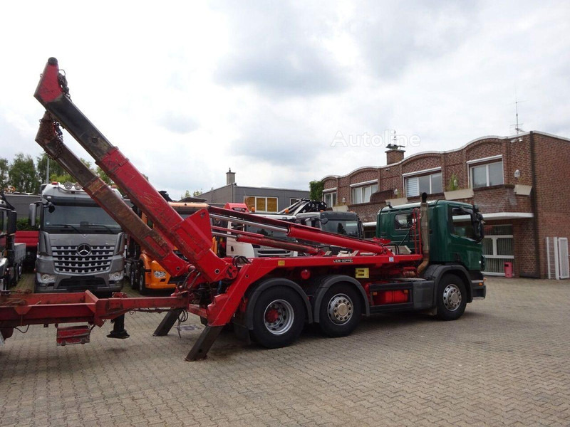 Kamion za utovaranje kontejnera Scania P310 - Skip loader truck: slika 12 Kamion za utovaranje kontejnera Scania P310 - Skip loader truck: slika 12