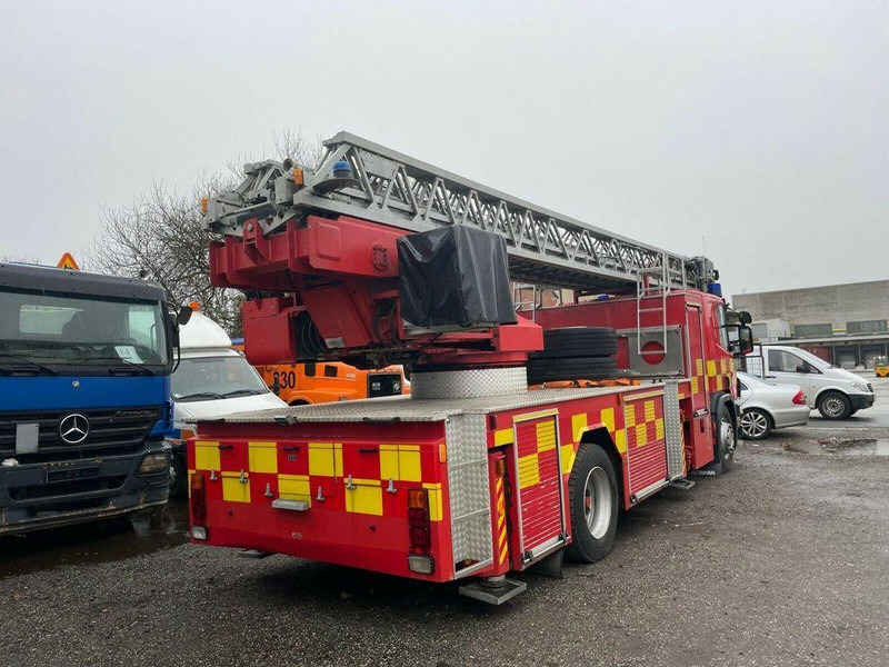 Scania P94-300 Emelőkosaras 33m - Vazdušna platforma montirana na kamion: slika 3 Scania P94-300 Emelőkosaras 33m - Vazdušna platforma montirana na kamion: slika 3