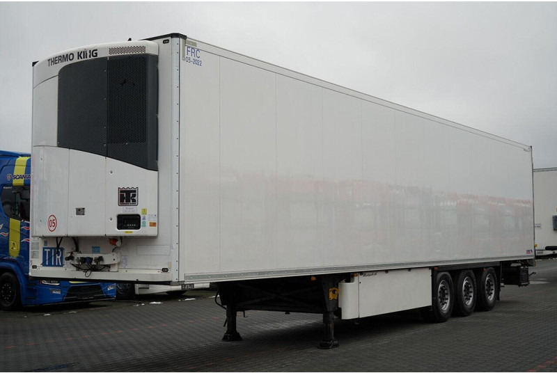Schmitz Cargobull CHŁODNIA / THERMO KING / HAKÓWKA / OŚ PODNOSZONA / KOSZ NA PALE - Poluprikolica hladnjače: slika 1 Schmitz Cargobull CHŁODNIA / THERMO KING / HAKÓWKA / OŚ PODNOSZONA / KOSZ NA PALE - Poluprikolica hladnjače: slika 1