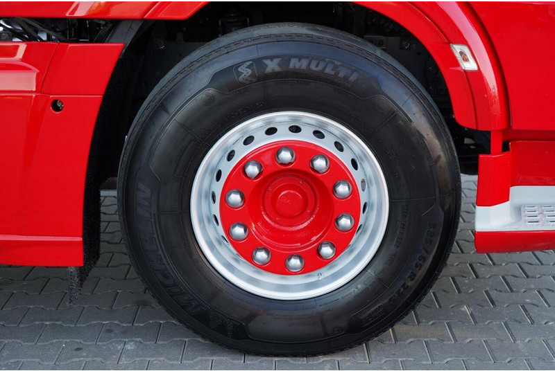 Tegljač DAF XF 480: slika 19