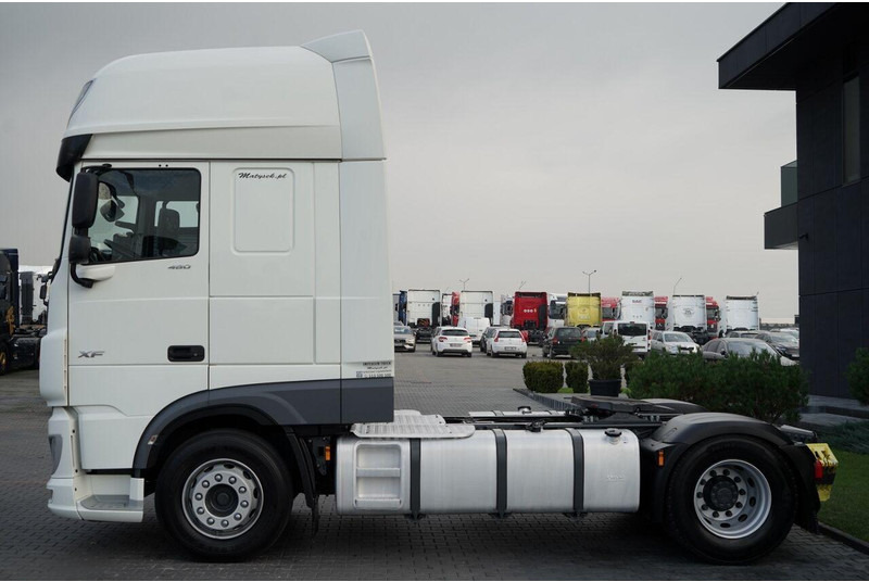 Tegljač DAF XF 480 / SUPER SPACE CAB / 2021 ROK: slika 6 Tegljač DAF XF 480 / SUPER SPACE CAB / 2021 ROK: slika 6