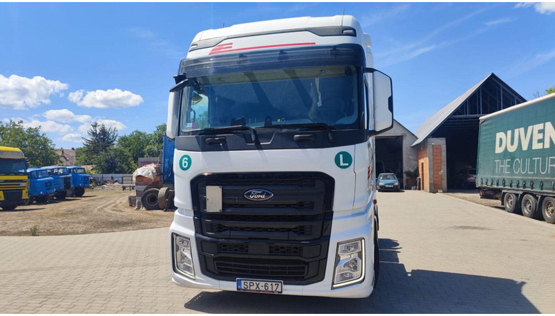 Ford F-Max 500 Lowdeck - MEGA - Tegljač: slika 2 Ford F-Max 500 Lowdeck - MEGA - Tegljač: slika 2