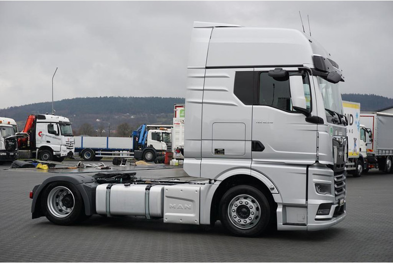 MAN TGX / 18.510 / EURO 6 / LOW DECK / MEGA / GX / ACC / RETARDER / - Tegljač: slika 4 MAN TGX / 18.510 / EURO 6 / LOW DECK / MEGA / GX / ACC / RETARDER / - Tegljač: slika 4