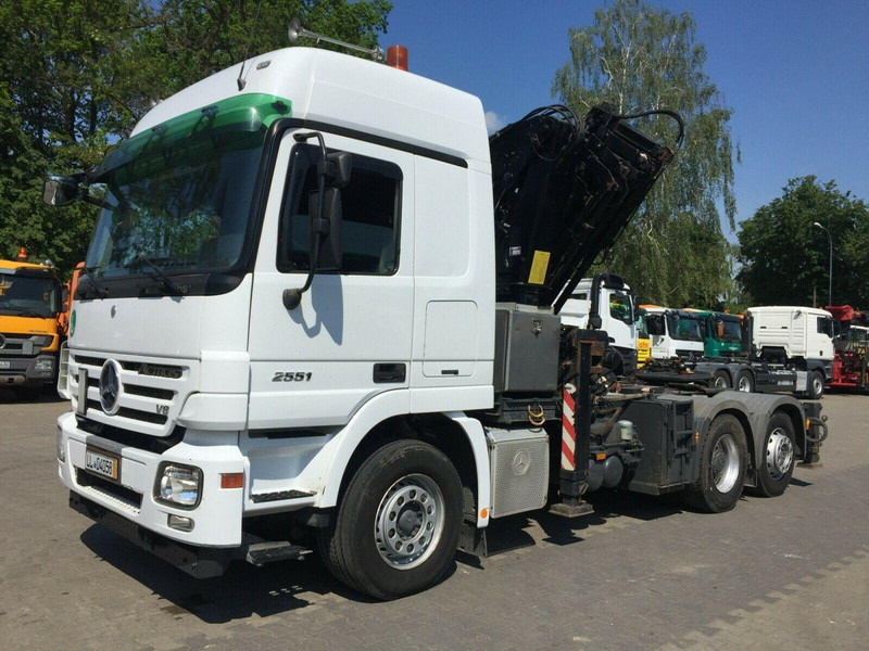 Mercedes-Benz ACTROS 2551 - Tegljač: slika 1 Mercedes-Benz ACTROS 2551 - Tegljač: slika 1