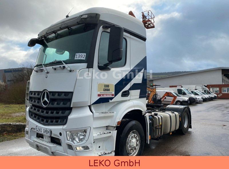 Mercedes-Benz Arocs 4x4 Euro 6 Kipphydraulik - Tegljač: slika 3 Mercedes-Benz Arocs 4x4 Euro 6 Kipphydraulik - Tegljač: slika 3