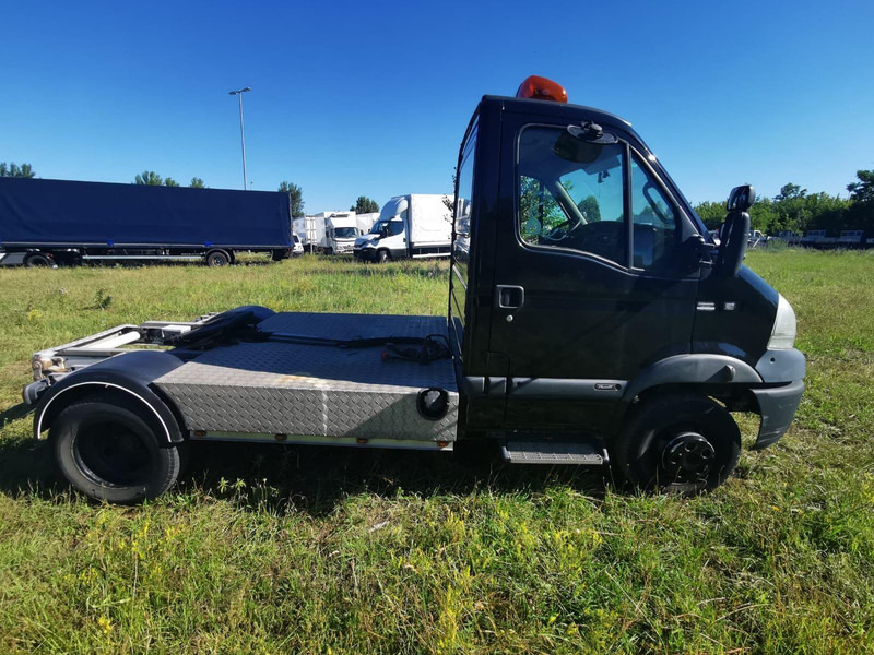 Renault MASCOTT 160 DXi - BE Mini Trekker - SZM - 3.5t - Tegljač: slika 3 Renault MASCOTT 160 DXi - BE Mini Trekker - SZM - 3.5t - Tegljač: slika 3