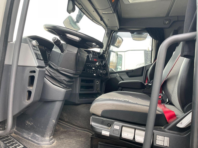 Renault T 460 ALU.BIG ADR//2-UNITE - Tegljač: slika 5 Renault T 460 ALU.BIG ADR//2-UNITE - Tegljač: slika 5