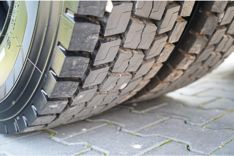 Tegljač Renault T 480 / 13L / RETARDER / I-PARK COOL / OPONY 100 % / HIGH CAB /: slika 19 Tegljač Renault T 480 / 13L / RETARDER / I-PARK COOL / OPONY 100 % / HIGH CAB /: slika 19