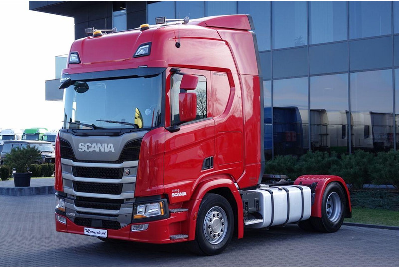 Scania R 450 / OPONY 100% / PO KONTRAKCIE SERWISOWYM - Tegljač: slika 2 Scania R 450 / OPONY 100% / PO KONTRAKCIE SERWISOWYM - Tegljač: slika 2