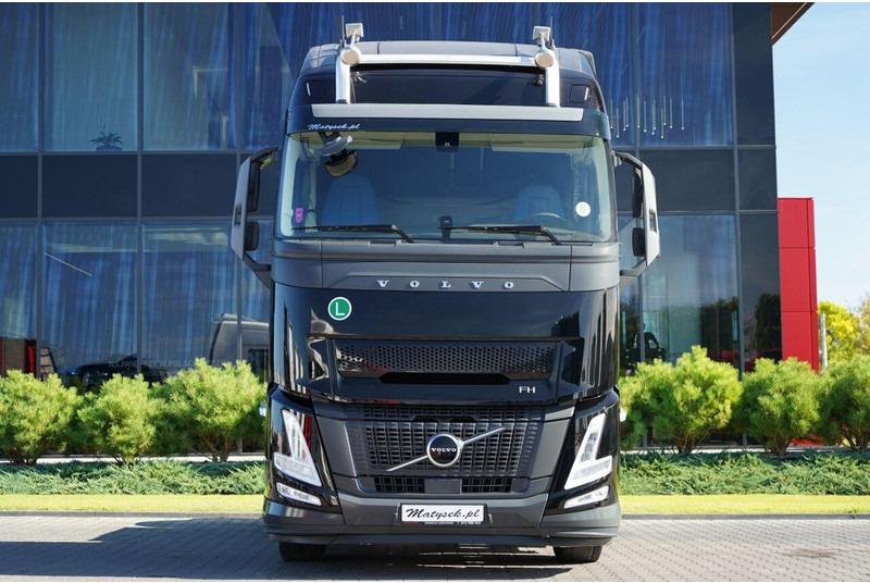 Volvo FH 500 / 2025 ROK / 97 TYS KM / XXL / I-SHIFT - Tegljač: slika 4 Volvo FH 500 / 2025 ROK / 97 TYS KM / XXL / I-SHIFT - Tegljač: slika 4
