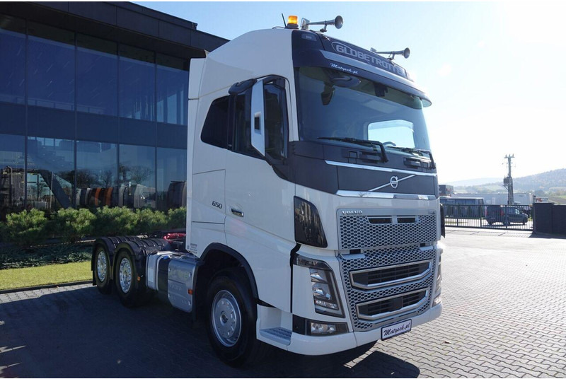Volvo FH16 / 650 / 6x4 / HYDRAULIKA / I -PARK COOL / 3 OSIOWY CIĄGNIK - Tegljač: slika 2 Volvo FH16 / 650 / 6x4 / HYDRAULIKA / I -PARK COOL / 3 OSIOWY CIĄGNIK - Tegljač: slika 2