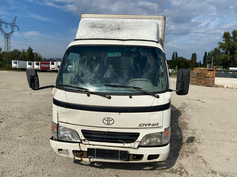 Toyota Dyna 100 3,0 D - Koffer - Dostavno vozilo sa zatvorenim sandukom: slika 3 Toyota Dyna 100 3,0 D - Koffer - Dostavno vozilo sa zatvorenim sandukom: slika 3