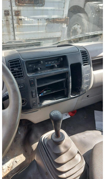 Toyota Dyna 150 3,0 D - Koffer - Dostavno vozilo sa zatvorenim sandukom: slika 5 Toyota Dyna 150 3,0 D - Koffer - Dostavno vozilo sa zatvorenim sandukom: slika 5