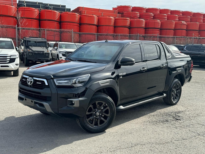 Toyota Hilux Armored SUV - SUV: slika 1 Toyota Hilux Armored SUV - SUV: slika 1