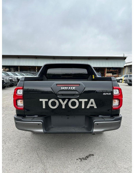 Toyota Hilux Armored SUV - SUV: slika 4 Toyota Hilux Armored SUV - SUV: slika 4