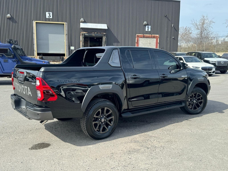 Toyota Hilux Armored SUV - SUV: slika 2 Toyota Hilux Armored SUV - SUV: slika 2