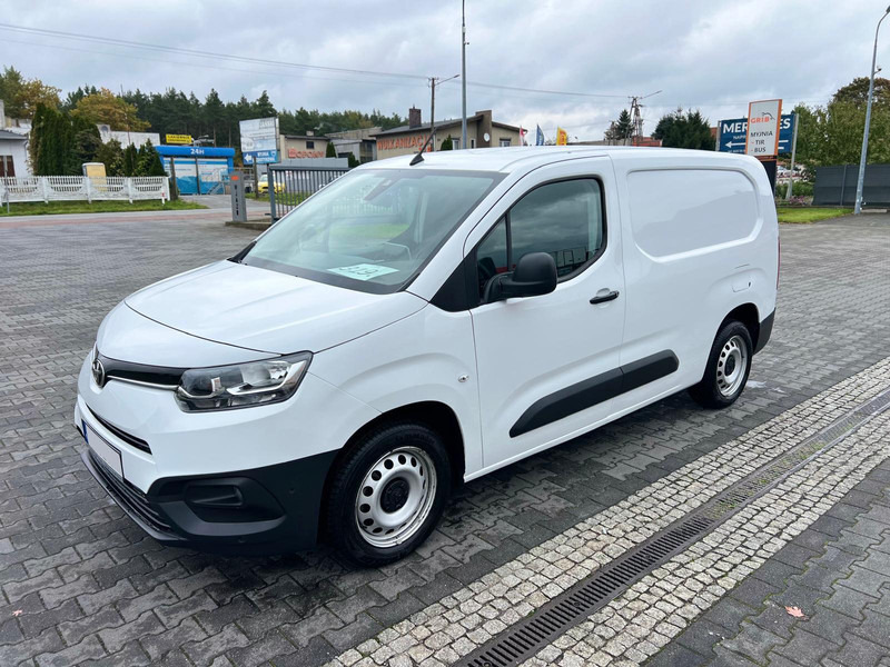 Toyota Proace City LONG L2 REFRIGERATOR 1.HAND - Dostavno vozilo hladnjača: slika 3 Toyota Proace City LONG L2 REFRIGERATOR 1.HAND - Dostavno vozilo hladnjača: slika 3