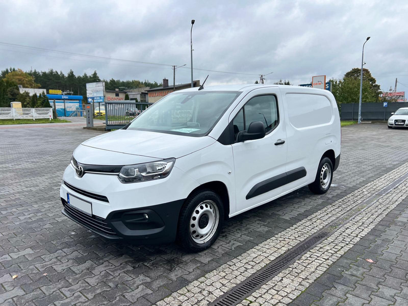 Toyota Proace City LONG L2 REFRIGERATOR 1.HAND - Dostavno vozilo hladnjača: slika 2 Toyota Proace City LONG L2 REFRIGERATOR 1.HAND - Dostavno vozilo hladnjača: slika 2
