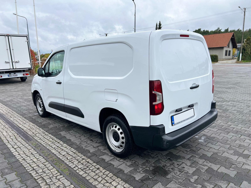 Toyota Proace City LONG L2 REFRIGERATOR 1.HAND - Dostavno vozilo hladnjača: slika 4 Toyota Proace City LONG L2 REFRIGERATOR 1.HAND - Dostavno vozilo hladnjača: slika 4