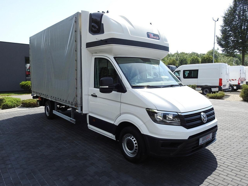 Volkswagen CRAFTER PLANDEKA WINDA 8 PALET WEBASTO TEMPOMAT 180KM [ 032919 - Dostavno vozilo sa ceradom: slika 4 Volkswagen CRAFTER PLANDEKA WINDA 8 PALET WEBASTO TEMPOMAT 180KM [ 032919 - Dostavno vozilo sa ceradom: slika 4