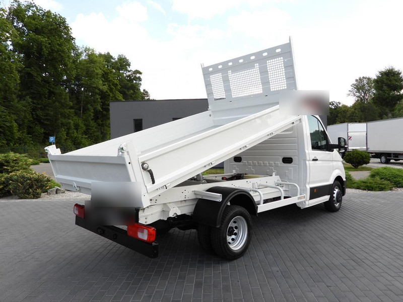 Volkswagen CRAFTER WYWROTKA TEMPOMAT BLIŹNIACZE KOŁA KLIMATYZACJA 180KM [ - Dostavno vozilo kiper: slika 3 Volkswagen CRAFTER WYWROTKA TEMPOMAT BLIŹNIACZE KOŁA KLIMATYZACJA 180KM [ - Dostavno vozilo kiper: slika 3