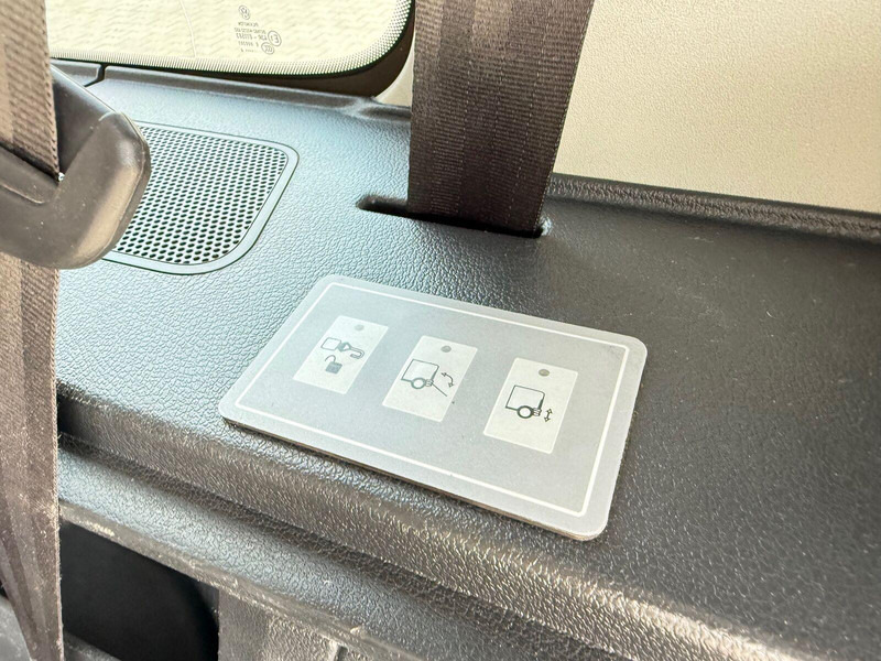 Volkswagen Caddy 2.0 TDI (7-Si.) DSG Maxi Family - Automobil: slika 4 Volkswagen Caddy 2.0 TDI (7-Si.) DSG Maxi Family - Automobil: slika 4