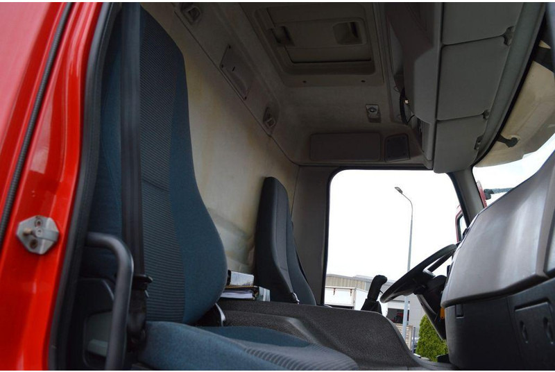 Volvo FE 18.280 - Kamion sa tovarnim sandukom, Kamion sa dizalicom: slika 5 Volvo FE 18.280 - Kamion sa tovarnim sandukom, Kamion sa dizalicom: slika 5