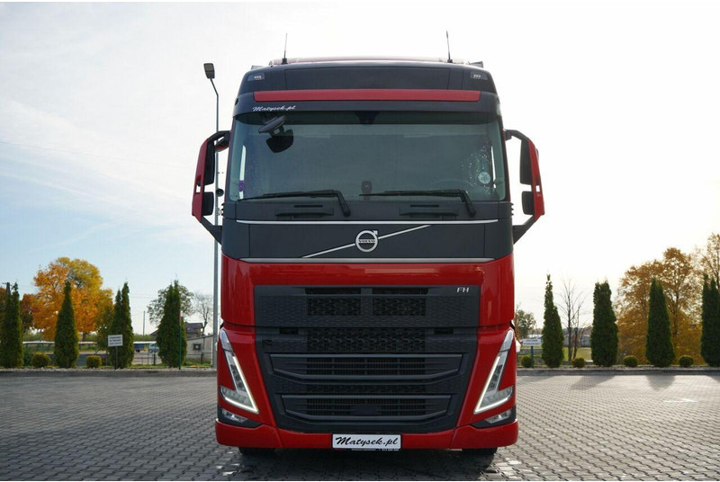 Lizing Volvo FH 460 / SOLÓWKA / I-SAVE / I-PARK COOL / OŚ PODNOSZONA SKRĘTNA Volvo FH 460 / SOLÓWKA / I-SAVE / I-PARK COOL / OŚ PODNOSZONA SKRĘTNA: slika 12 Lizing Volvo FH 460 / SOLÓWKA / I-SAVE / I-PARK COOL / OŚ PODNOSZONA SKRĘTNA Volvo FH 460 / SOLÓWKA / I-SAVE / I-PARK COOL / OŚ PODNOSZONA SKRĘTNA: slika 12