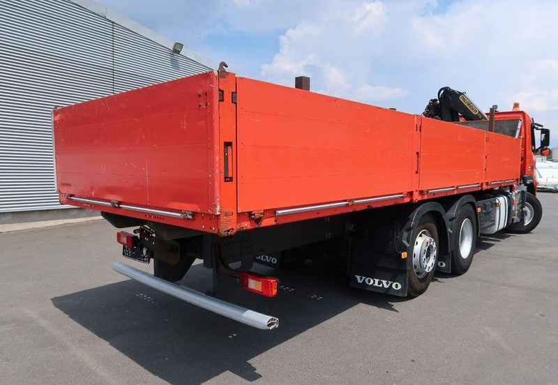 Volvo FM 330 6x2 - Kamion sa tovarnim sandukom, Kamion sa dizalicom: slika 5 Volvo FM 330 6x2 - Kamion sa tovarnim sandukom, Kamion sa dizalicom: slika 5