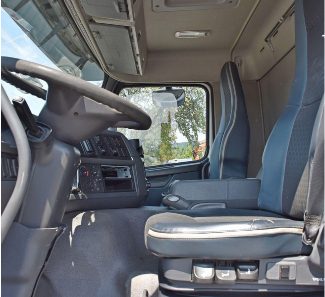 Kamion sa tovarnim sandukom, Kamion sa dizalicom Volvo FM 370: slika 9 Kamion sa tovarnim sandukom, Kamion sa dizalicom Volvo FM 370: slika 9