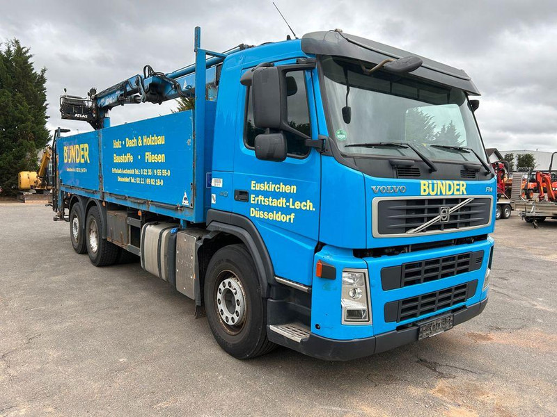 Volvo FM 410 Pritsche mit Kran - Kamion sa tovarnim sandukom, Kamion sa dizalicom: slika 1 Volvo FM 410 Pritsche mit Kran - Kamion sa tovarnim sandukom, Kamion sa dizalicom: slika 1