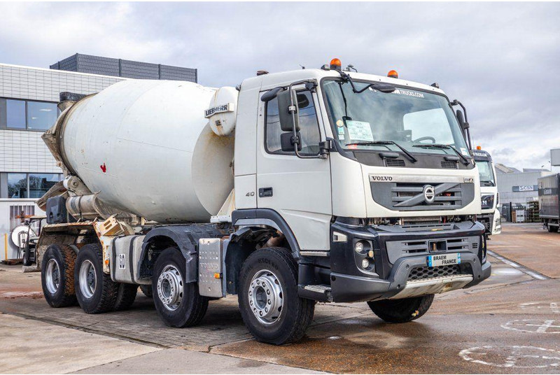 Volvo FMX 410 +LIEBHERR9M³ - Mikser za beton: slika 3 Volvo FMX 410 +LIEBHERR9M³ - Mikser za beton: slika 3